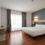 فندق Alda Centro *