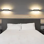 فندق Alda Centro *